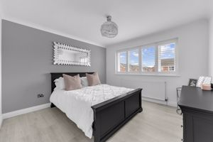 Photo 25- click for photo gallery